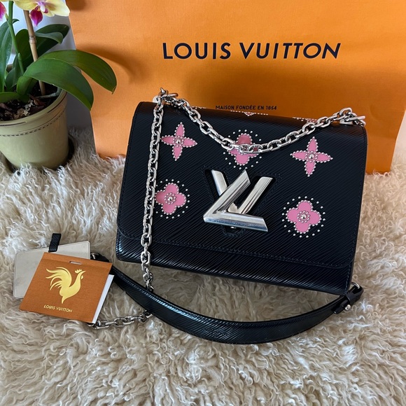 LOUIS VUITTON Epi Flowers Twist Shoulder Bag MM Black Bois de Rose - LE - Picture 3 of 14